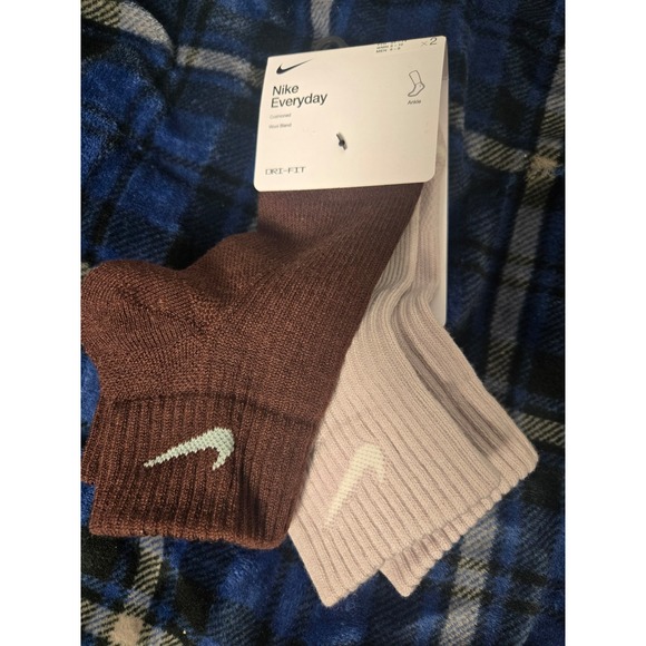 Nike Medium Wool Blend Ankle Socks Brown and Beige NWT - Picture 4 of 4